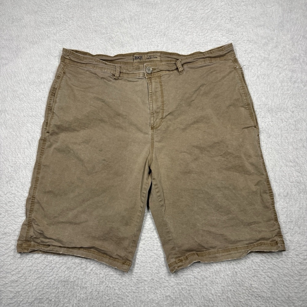 Buckle BKE Waylon Athletic Fit Chino Khaki Shorts Men's Size 38x32‎